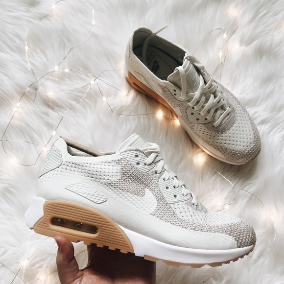 NEW NIKE AIR MAX UTLRA 90 FLYKNIT - Picture 3 of 5